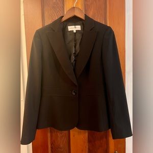 EUC Jones New York Women’s Size 8 Blazer